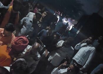 बरेली में हंगामा क्यों बरपा: चुपके-चुपके बना दी गई थी अवैध मस्जिद, कार्रवाई में देरी पर भड़का हिन्दू समाज, अफसर-एमएलए सबका कराया रत-जगा