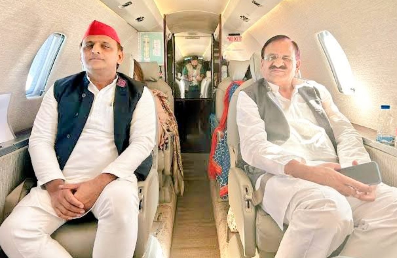 समाजवादी पार्टी के विधायक एवं पूर्व मंत्री महबूब अली विवादित बयानबाजी को लेकर कानूनी झमेले में फंस गए हैं। सोशल मीडिया पर वीडियो वायरल होने के बाद यूपी की बिजनौर पुलिस ने अखिलेश यादव की पार्टी के एमएलए महबूब और सपा जिलाध्यक्ष शेख जाकिर हुसैन के खिलाफ एफआईआर दर्ज कर कार्रवाई शुरू कर दी है। 