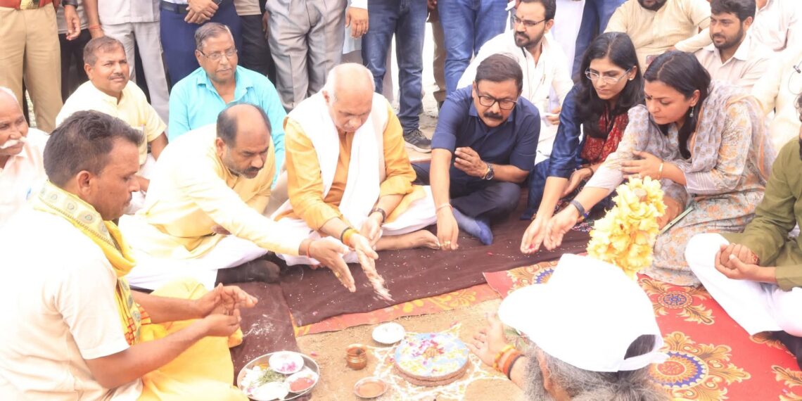 बरेली की लिलौर झील पुनरोद्धार कार्य का मंत्री धर्मपाल सिंह ने किया शिलान्यास