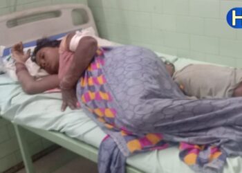 बरेली में बारिश के दौरान मकान ढहा, एक ही परिवार के 8 लोग मलबे में दबे