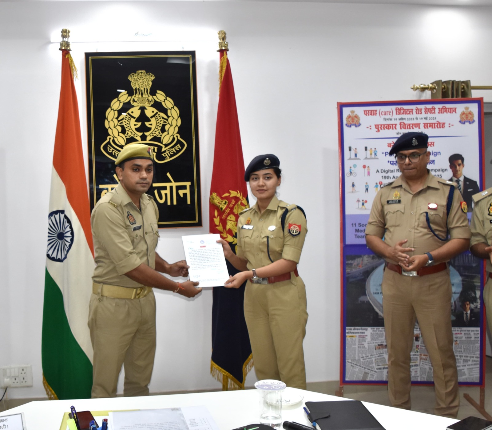 बरेली जोन में एडीजी रमित शर्मा की अगुवाई में पुलिस ने सोशल मीडिया की शक्ति से बदली सड़क सुरक्षा की तस्वीर, मार्डन पुलिसिंग-स्पेशल कैंपेन से टूटीं नकारात्मक धारणाएं